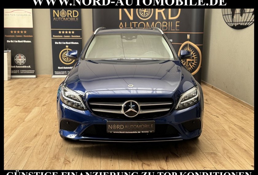 Mercedes-Benz C 300 C 300 d T Avantgarde Distro+*Wide*AHK*Kam*Comand