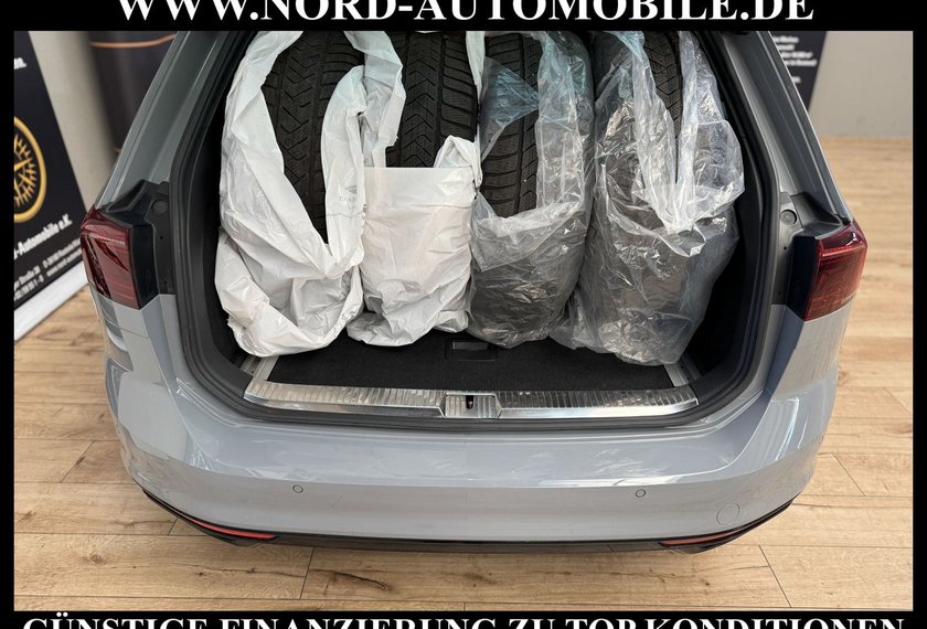 Volkswagen Passat Variant Passat Variant  Performance 4MOT 2.0 TDI R-Line