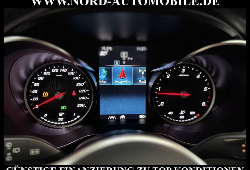 Mercedes-Benz GLC 220 GLC 220 d 4Matic *Distro+*AHK*Kamera*LED*MBUX+*