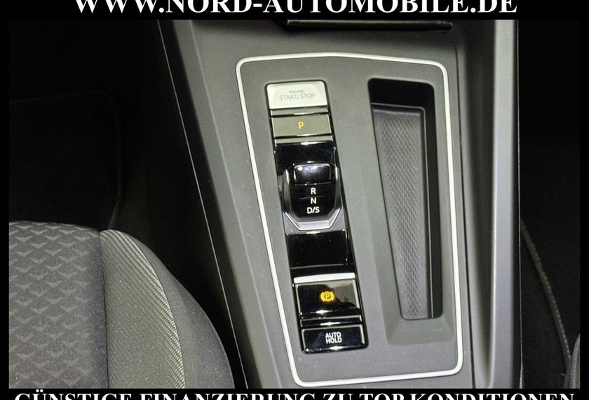 Volkswagen Golf Golf Life ACTIVE 2.0 TDI DSG AHK/Kamera/Navi/LED