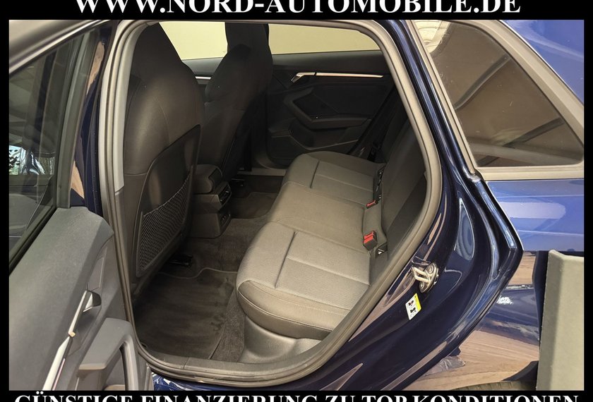 Audi A3 A3 Sportback S-Line  30 TFSI S-Tronic AHK/18/
