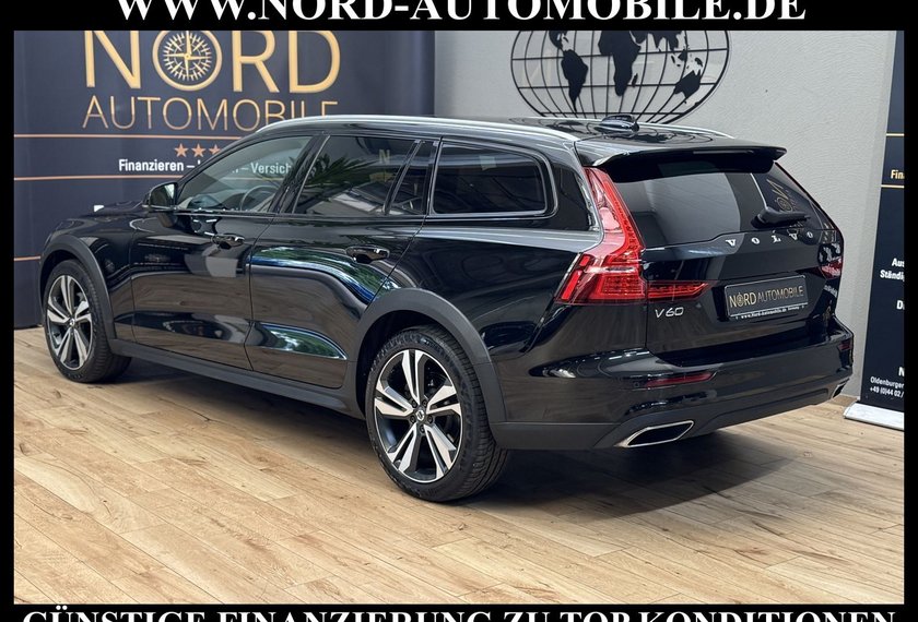 Volvo V60 V60 Cross Country Pro AWD LED*PANO*H&amp;K*KAM*LEDER