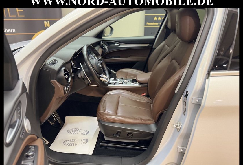 Alfa Romeo Stelvio Stelvio 2.2 JTDM Q4 SUPER *AHK*ACC*20Z*UPE:70