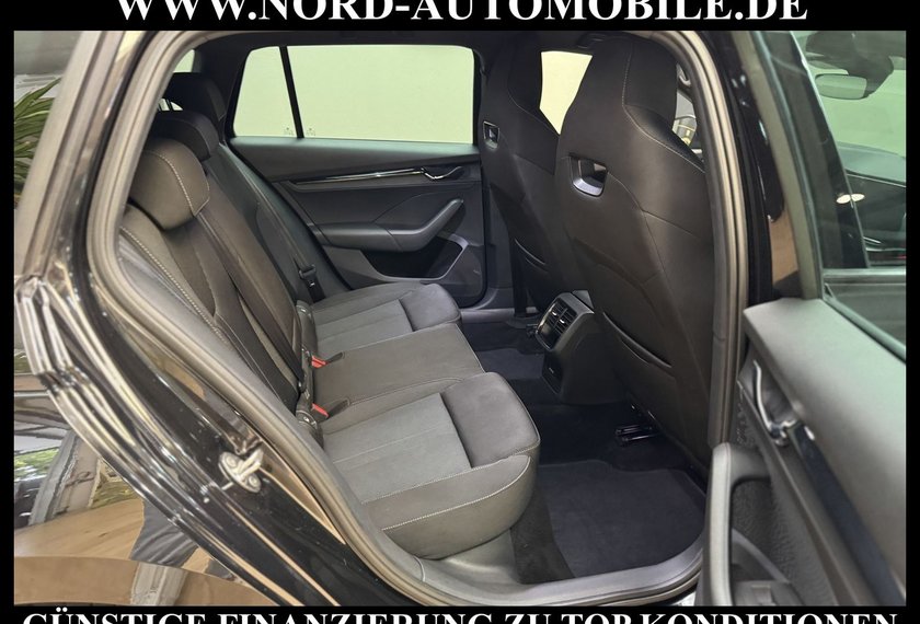 Skoda Octavia Octavia Combi Sportline 2.0 TDI DSG Head-Up/18/