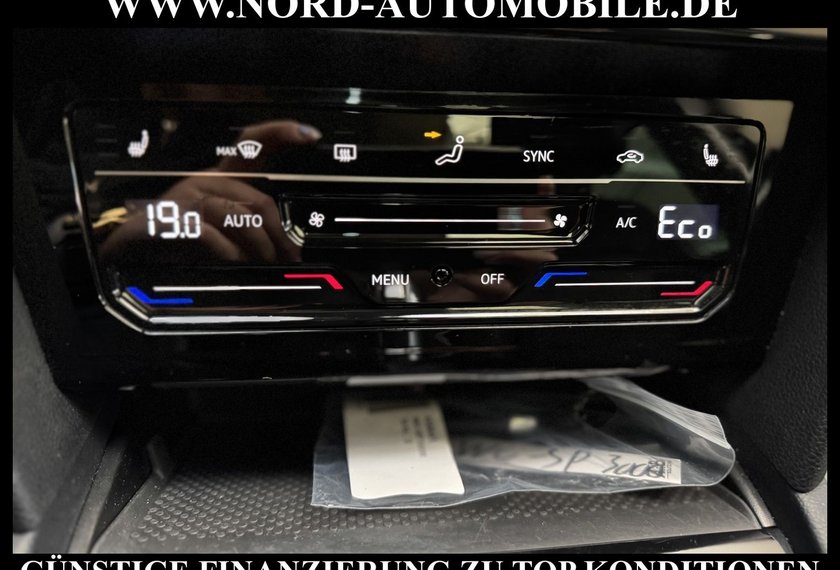 Volkswagen Passat Variant Passat Variant GTE R-LINE Plug-in Hybrid *UPE63*