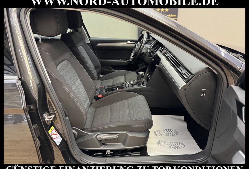 Volkswagen Passat Variant Passat Variant Business 2.0 TDI DSG Kamera/Navi