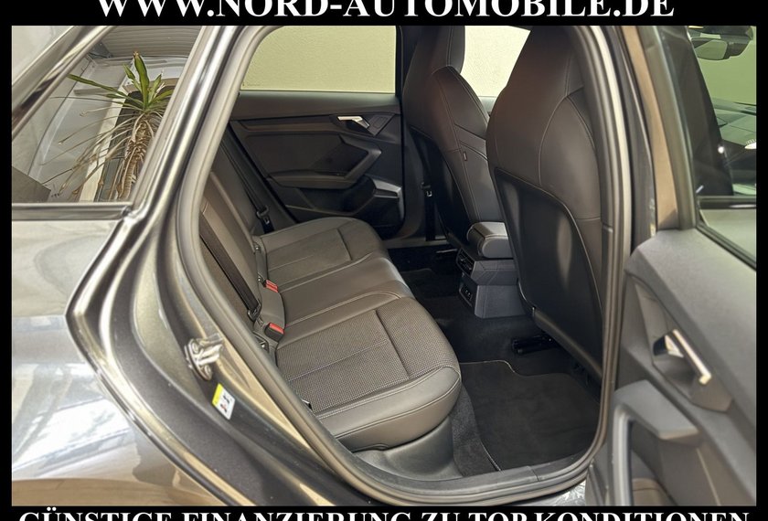 Audi A3 A3 Sportback S-Line 30 TFSI S-Tronic Matrix