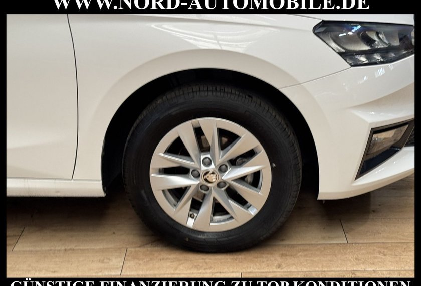 Skoda Fabia Fabia Ambition 1.0 TSI LED/Klima/PDC/15