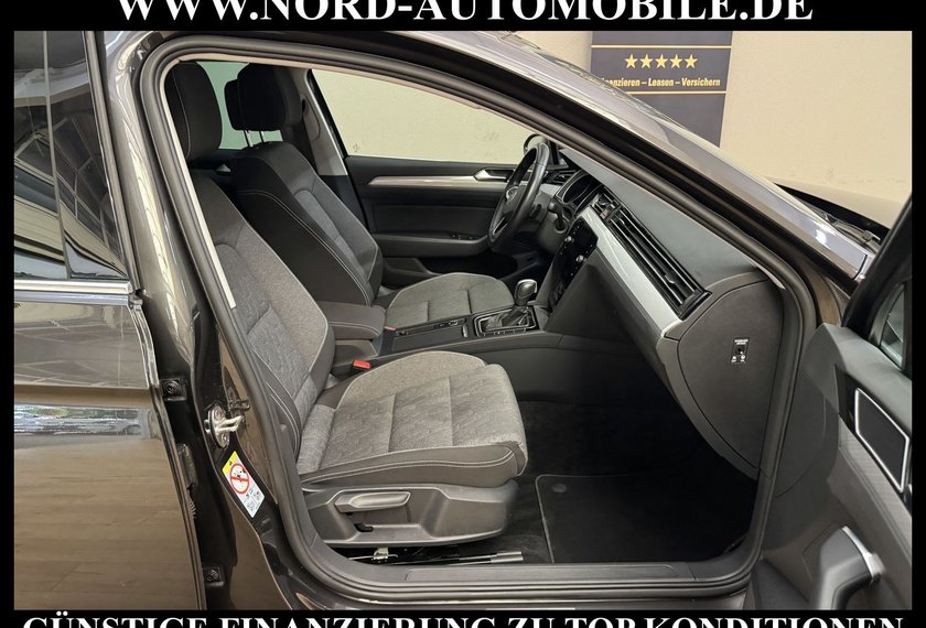 Volkswagen Passat Variant Passat Variant Business 1.5 TSI DSG Navi/LED/PDC