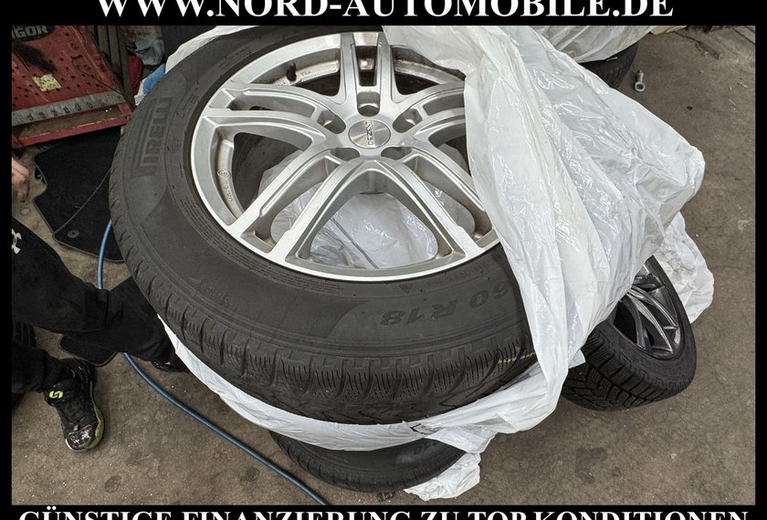 Volvo XC60 XC60 B4 D Momentum Pro *LED*AHK*Pano*Kamera*Memo