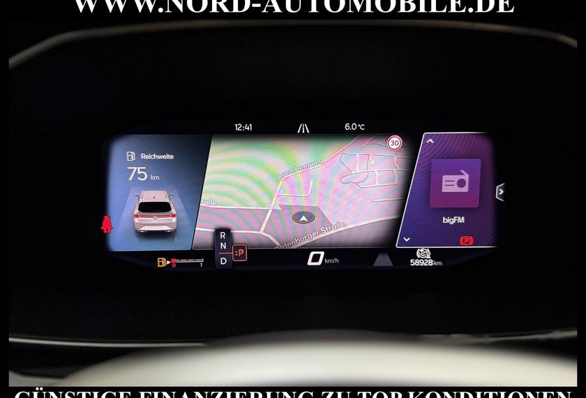 Seat Leon Leon SP FR 1.5 eTSI DSG Pano/AHK/18/Kamera/Navi/