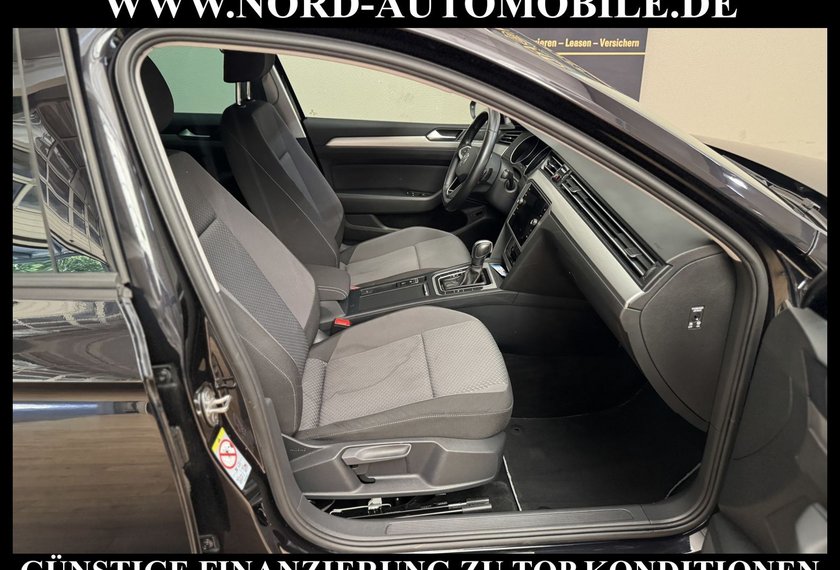 Volkswagen Passat Variant Passat Variant 2.0 TDI DSG AHK/Kamera/Navi/LED