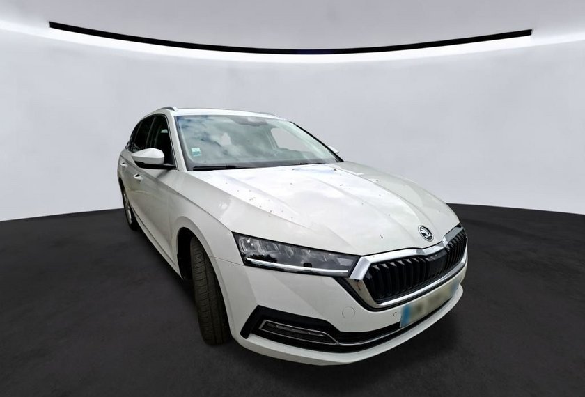 Skoda Octavia Octavia Combi 2.0 TDI DSG Style Kamera*LED*Navi