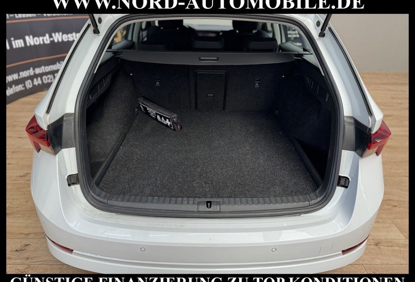 Skoda Octavia Octavia Combi iV Ambition 1.4 TSI DSG Kamera/LED