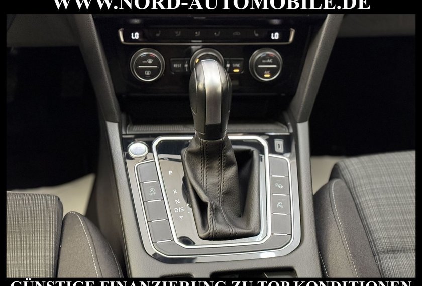 Volkswagen Passat Variant Passat Variant R-Line 2.0 TDI DSG AHK/SIDE&amp;LANE