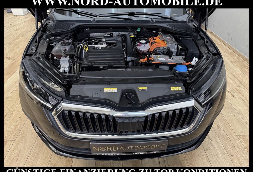 Skoda Octavia Octavia iV Combi Ambition 1.4 TSI DSG Navi/LED/