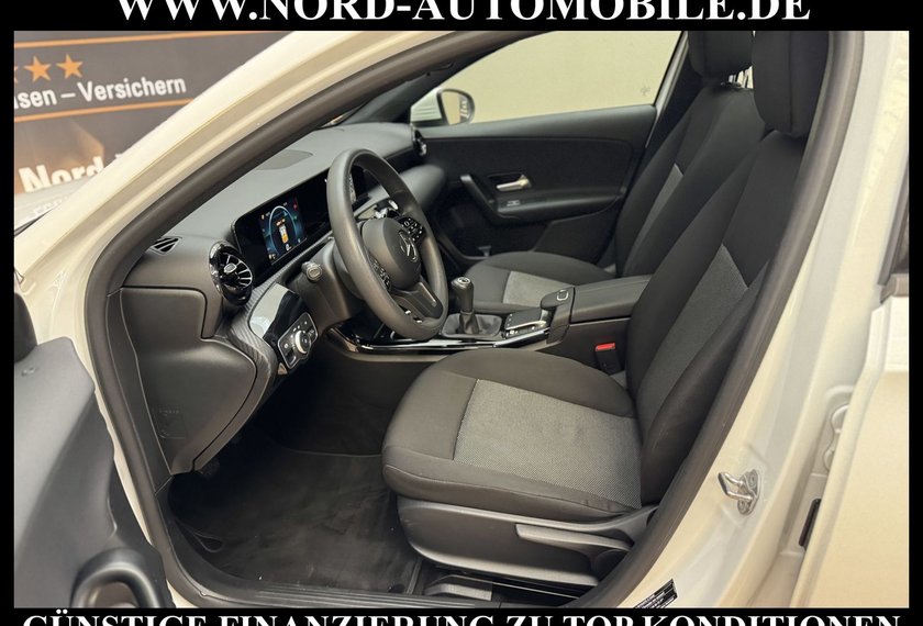 Mercedes-Benz A 180 A 180d Panorama/Navi/Tempomat