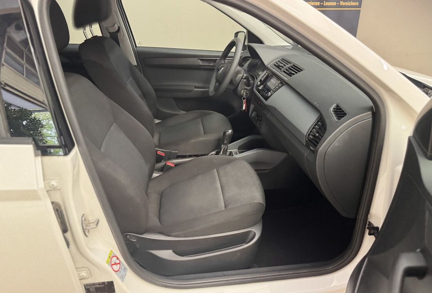 Skoda Fabia Fabia Combi Active 1.0 MPI Klima/SHZ/PDC