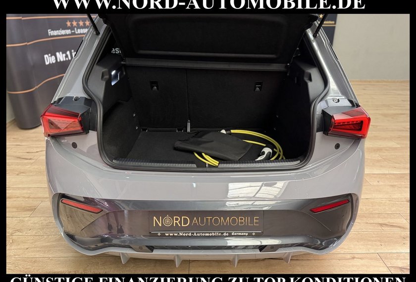 Cupra Born Born e-Boost 170KW SHZ/LM19/LED/PDC