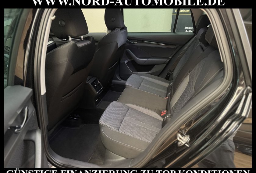 Skoda Octavia Octavia Combi Ambition 2.0 TDI DSG Kamera/ACC/17