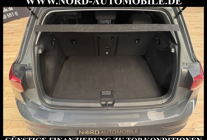 Volkswagen Golf Golf VIII 1.5 TSI Active Kamera/ACC/Navi/LED/17