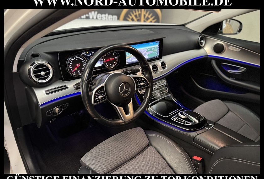 Mercedes-Benz E 220 E 220 d Lim. Avantgarde *LED*Comand*Kam*Ambiente
