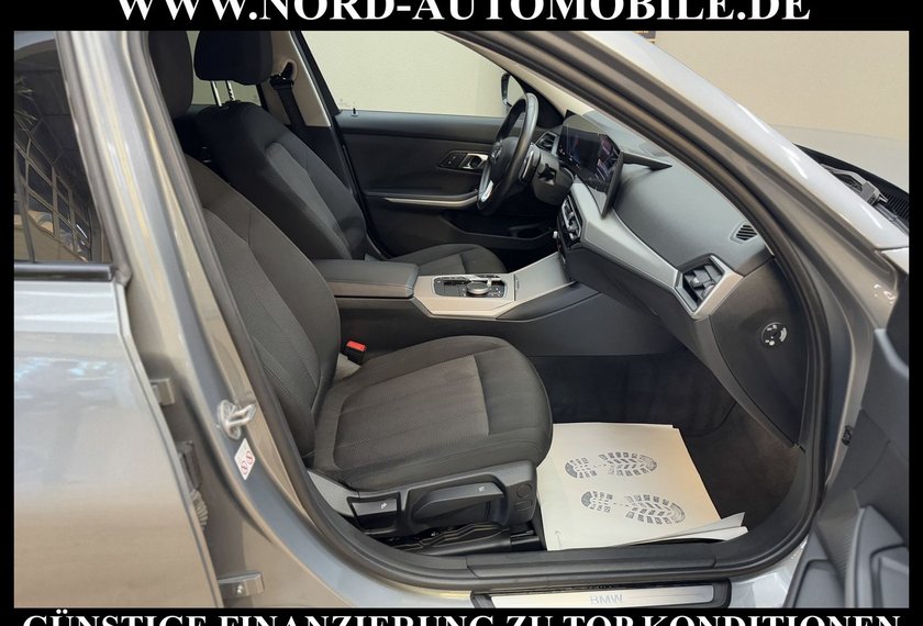BMW 320 320 d Touring xDrive *LED*AHK*Curved*Shadow*MJ23
