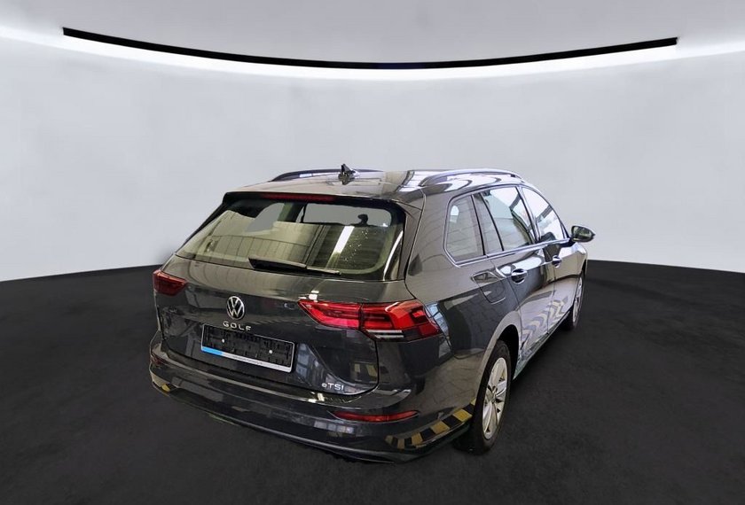 Volkswagen Golf Golf Variant Life 1.0 eTSI DSG Kamera/Navi/LED