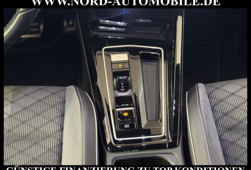 Volkswagen Golf Golf R-Line 2.0 TDI DSG Kamera/AHK/Side&amp;Lane/ACC