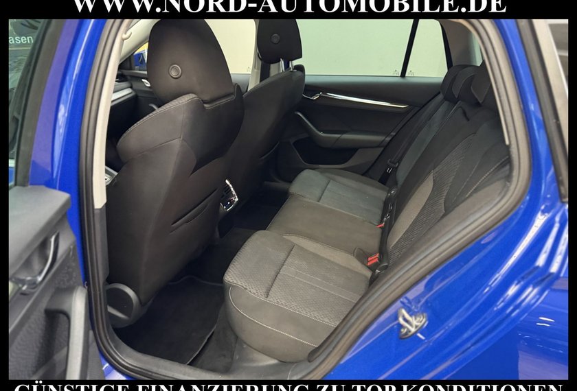 Skoda Octavia Octavia iV Combi Style 1.4 TSI DSG Pano/Side&amp;Lan