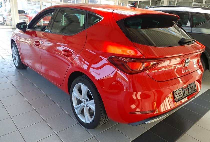 Seat Leon Leon FR 1.4 TSI e-HYBRID DSG Kamera/ACC/Navi/LED