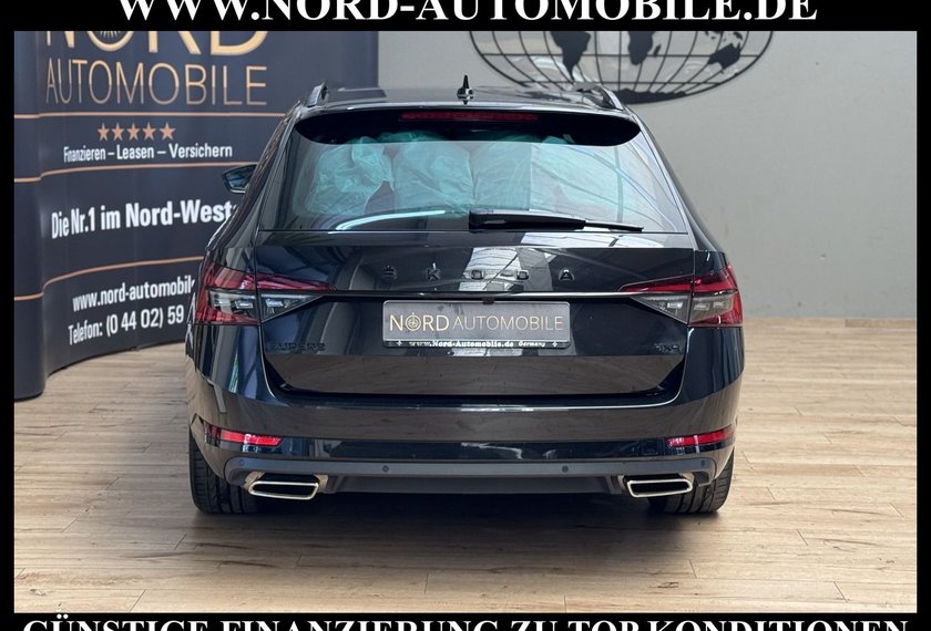 Skoda Superb Superb Combi Sportline 2.0 TSI DSG Pano/AHK/19