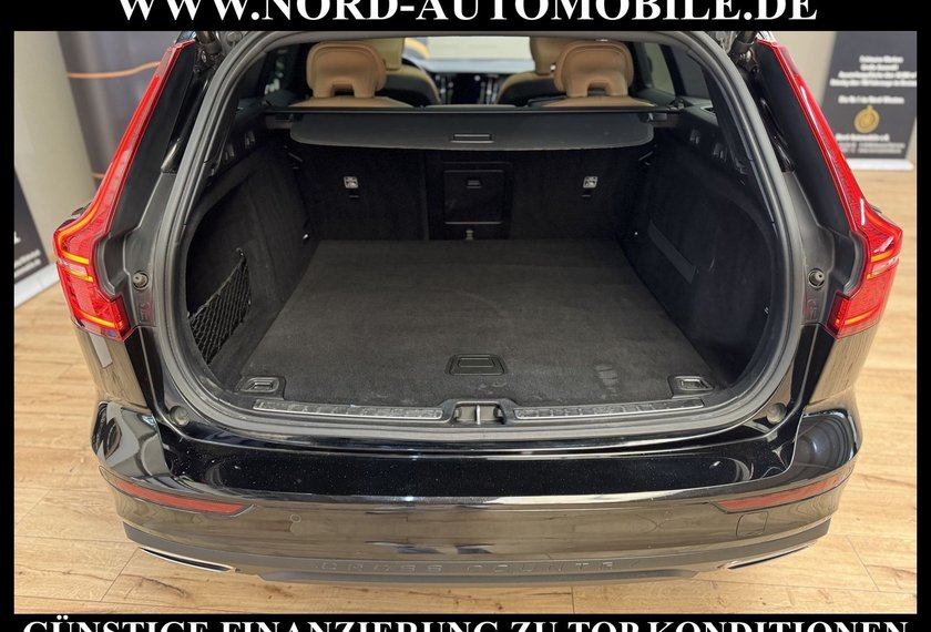 Volvo V60 V60 Cross Country Pro AWD LED*PANO*H&amp;K*KAM*LEDER