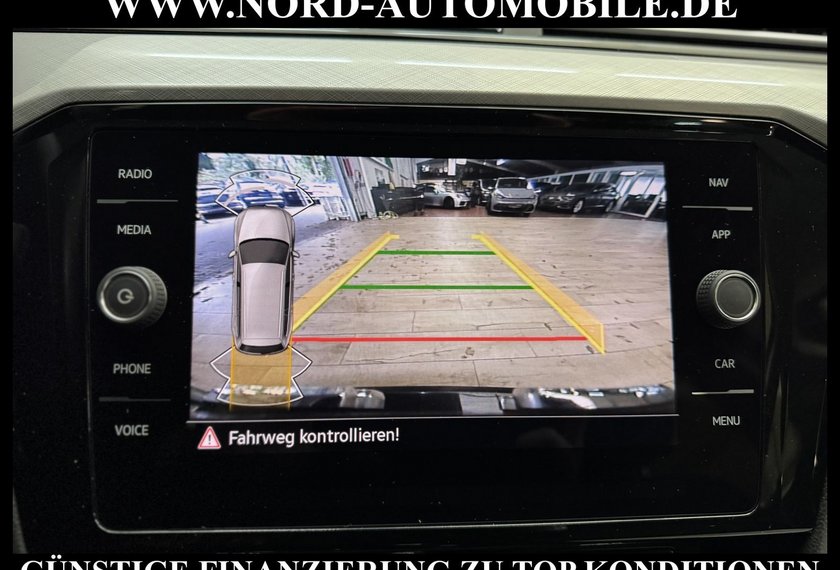 Volkswagen Passat Variant Passat Variant Business 2.0 TDI DSG Kamera/Navi/