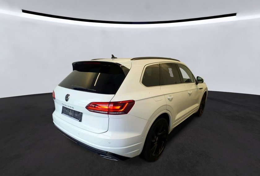 Volkswagen Touareg Touareg 3.0TDI R-Line 4MOT Luft/AHK/ACC/20/Leder