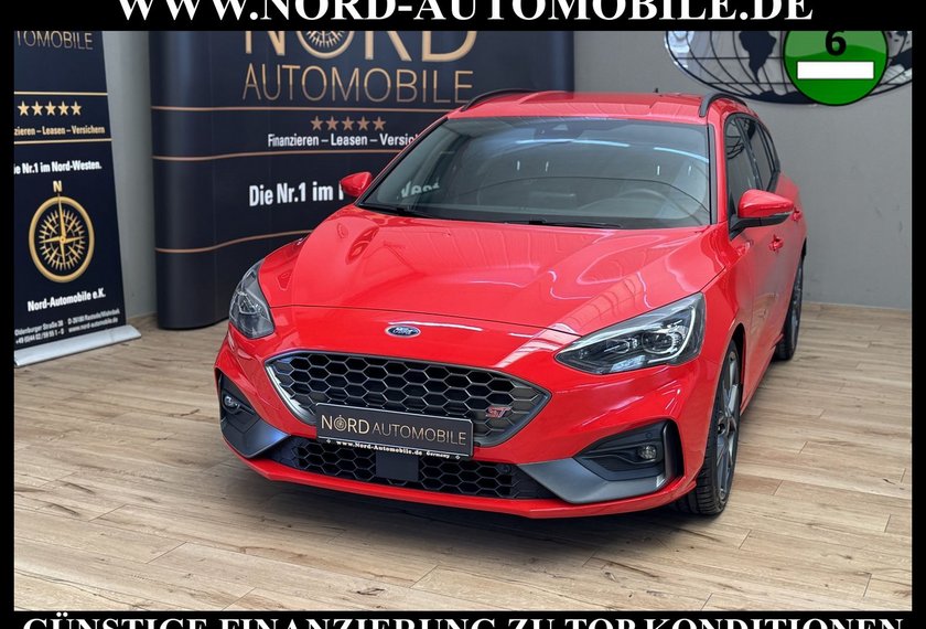 Ford Focus Focus Turnier ST *190PS*19ZOLL*LED*NAV*KAM