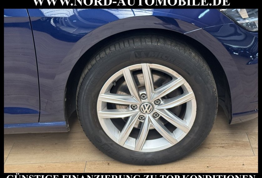 Volkswagen Golf Golf Variant Comfortline 1.6 TDI Navi/PDC/16