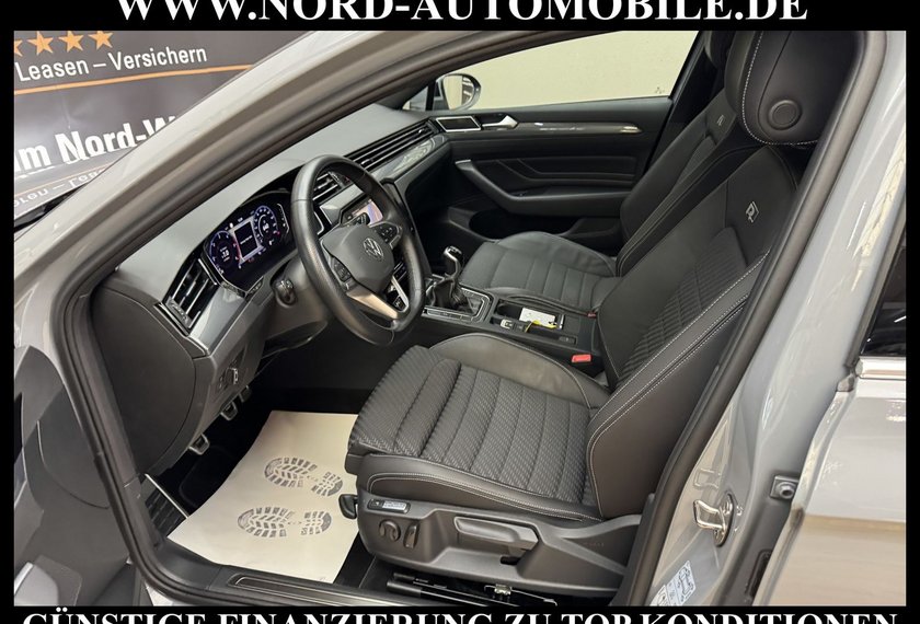 Volkswagen Passat Variant Passat Variant R-Line 2.0 TDI Dig.Cockpit/17/AHK