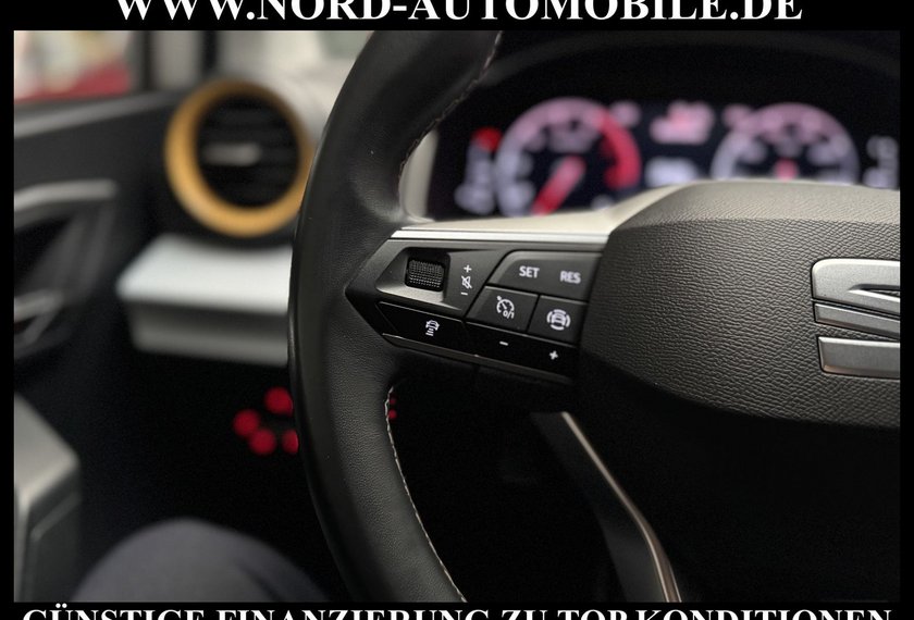 Seat Ibiza Ibiza 1.0 TSI Style DSG Kamera/Navi/LED/ACC/