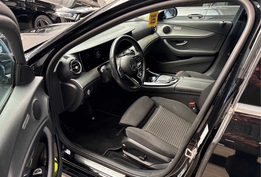 Mercedes-Benz E 220 E 220 d T 4Matic Avantgarde *Distro+*Wide*360°*