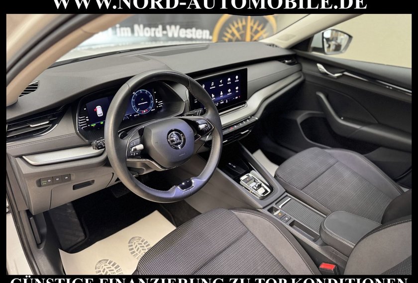 Skoda Octavia Octavia Combi iV Ambition 1.4 TSI DSG Kamera/LED