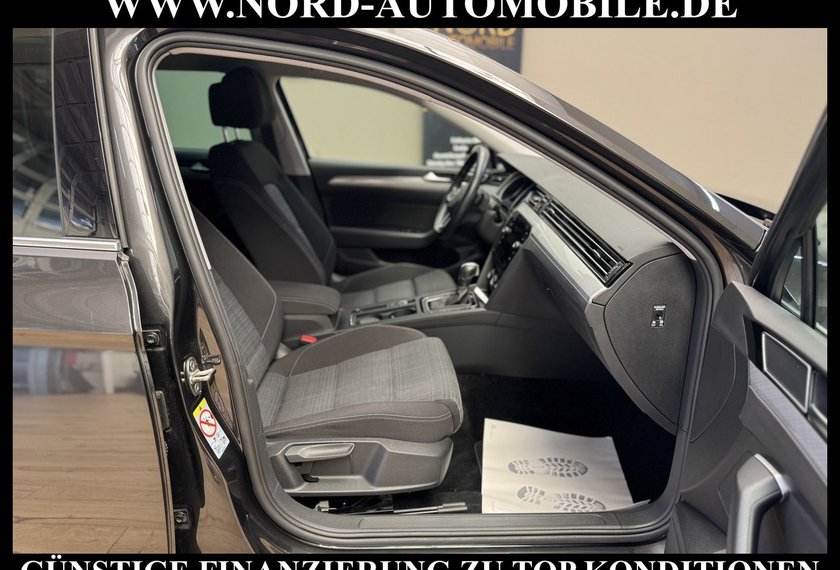 Volkswagen Passat Variant Passat Variant Business 1.5 TSI DSG AHK/Navi/LED