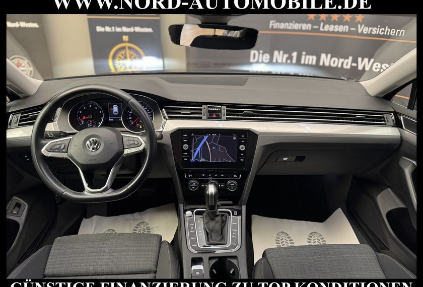 Volkswagen Passat Variant Passat Variant Business 1.5 TSI DSG AHK/Navi/LED