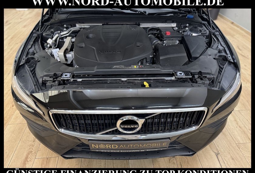 Volvo V60 V60 Kombi D3 Diesel Momentum Pro *NAVI*LED*KAM*