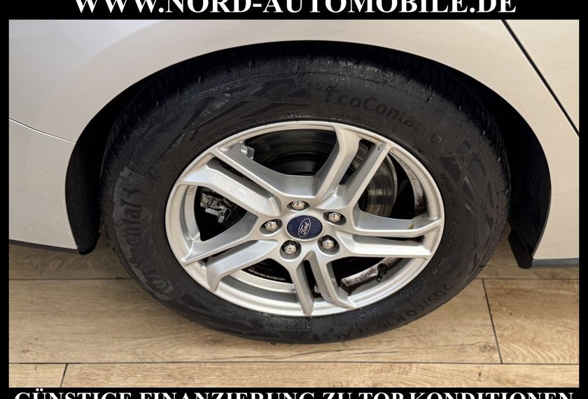 Ford Focus Focus Turnier 2.0 EcoBlue *LED*AHK*KAM*MEGA-KM*