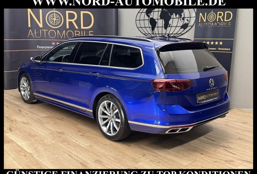 Volkswagen Passat Variant Passat Variant R-Line 2.0 TDI DSG Kamera/18/Dig.