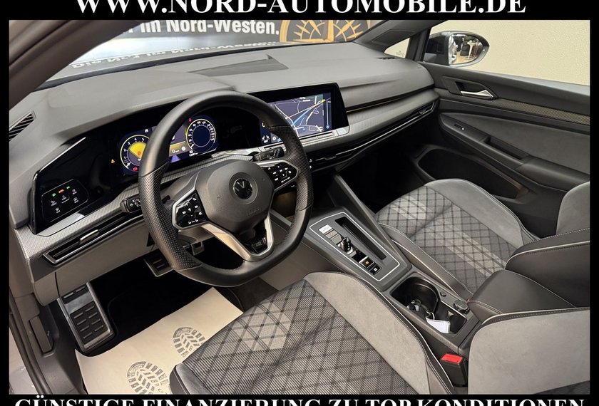 Volkswagen Golf Golf R-Line Black Style 1.5 eTSI DSG Pano/Kamera