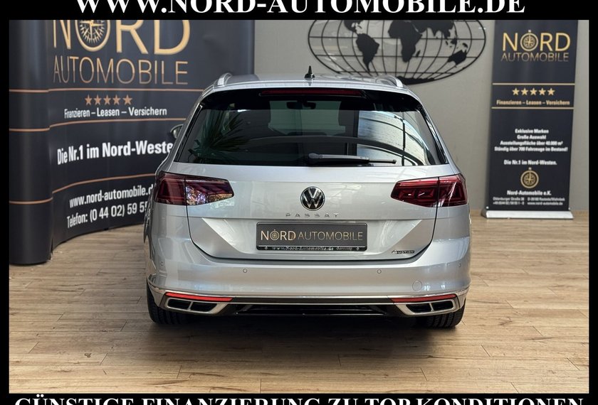 Volkswagen Passat Variant Passat Variant R-Line 4MOT 2.0 TSI DSG Leder/Nav
