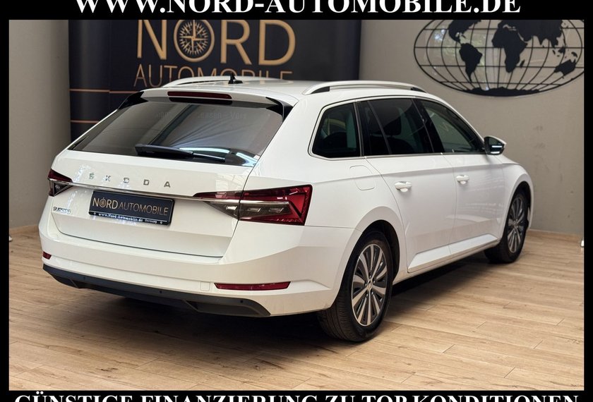 Skoda Superb Superb Combi Style 2.0 TDI DSG Navi/LED/Virt.Coc