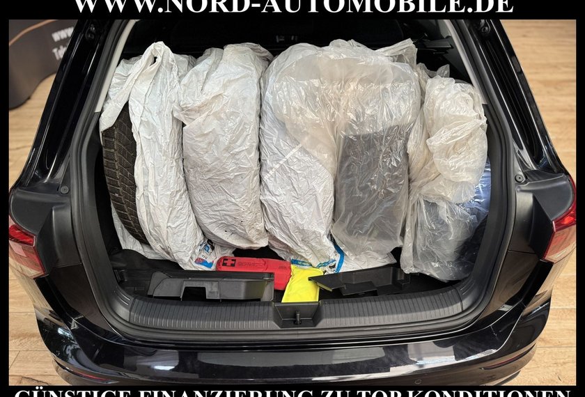 Volkswagen Golf Golf Variant Life 2.0 TDI DSG Navi/LED/PDC